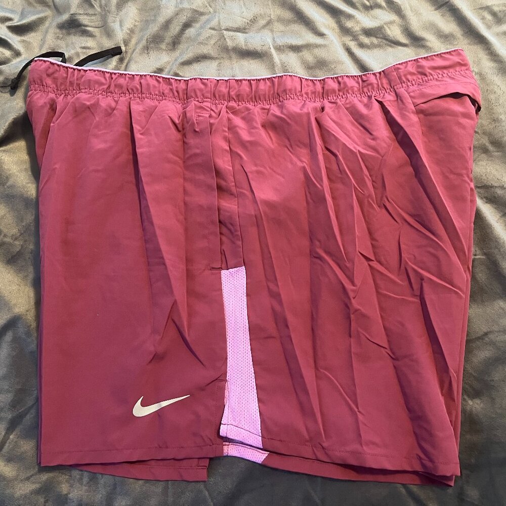 Mens Nike Dri-FIt Running Shorts Burgundy XXL